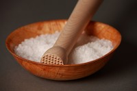 Léčivé účinky soli - koupele a masáže pro zahřátí